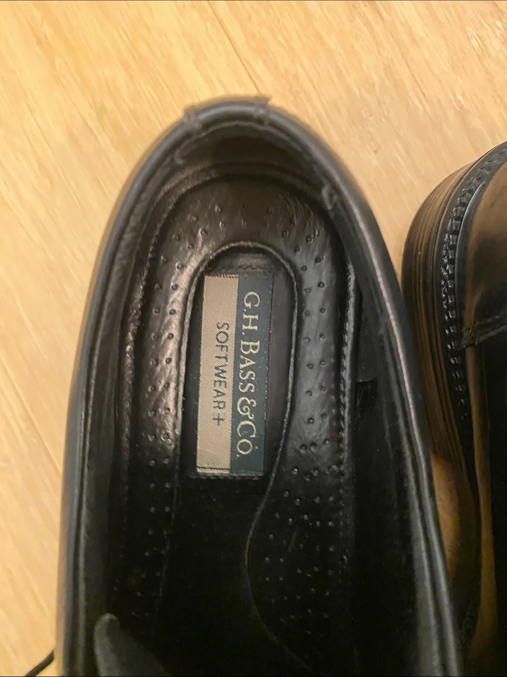 Men’s G.H. Bass & Co. Black Leather Lace-Up Shoes